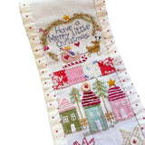 ‘Merry Little Christmas’ Wallhanging