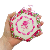 ‘Clamshell Needlebook’ Kit
