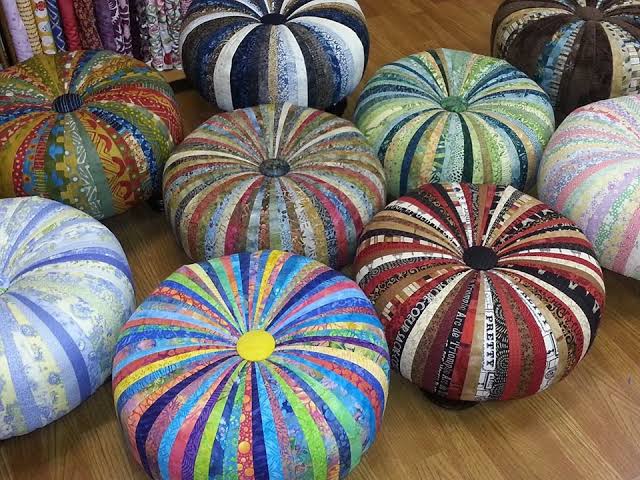 Round Tuffet Pattern Tuffet Kit – The Quilters Angel
